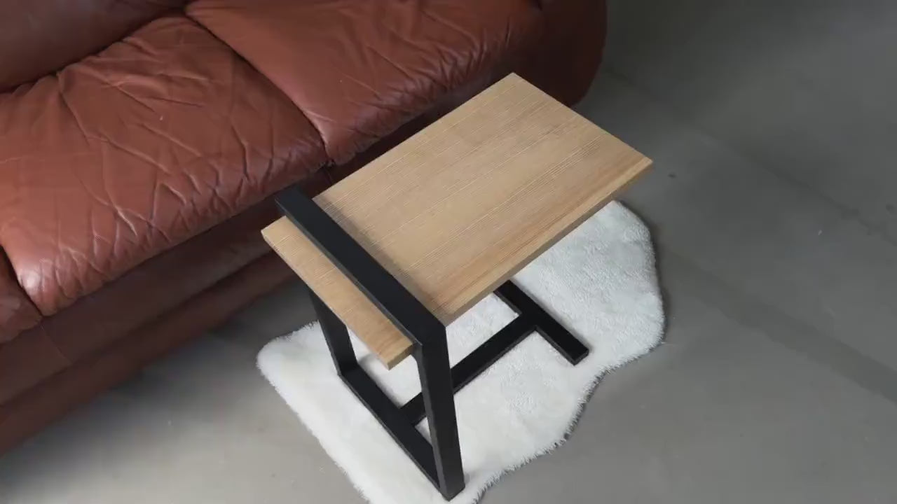 Mesa Auxiliar